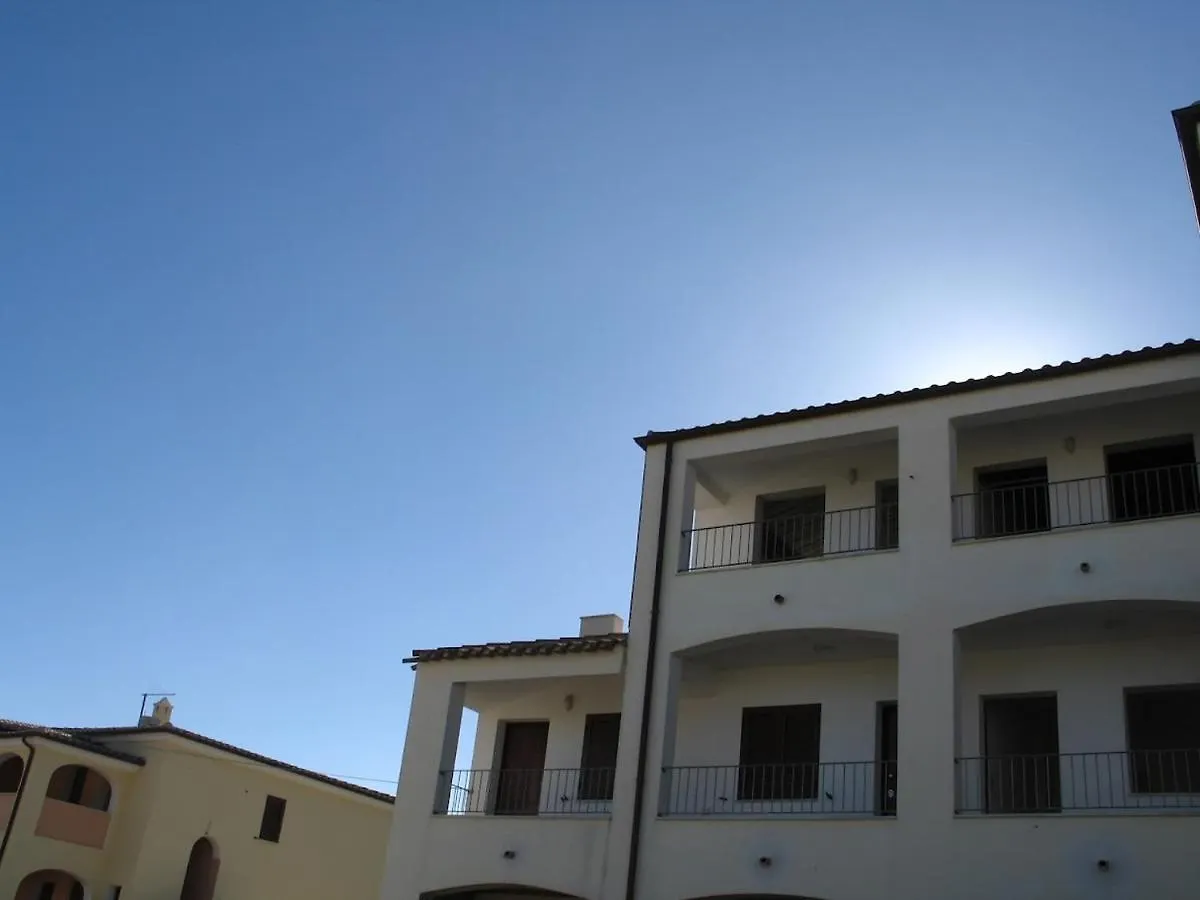 Apartament Domo Peonia Orosei 0*,